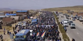 Marcha de seguidores de Evo Morales exige soluciones económicas al Gobierno