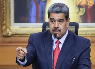Maduro anuncia retorno de 400.000 niños migrantes al sistema educativo venezolano