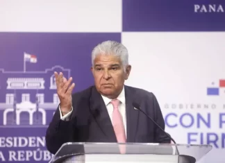 Panamá recibe 119 migrantes deportados de EE.UU. para retorno a sus países