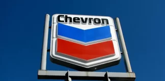 Trump cancela concesiones petroleras a Chevron en Venezuela
