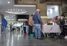 CNE mantiene hermetismo tras reprogramar elecciones regionales y parlamentarias