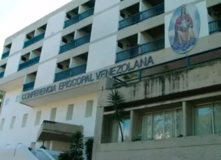CEV analiza impacto de sanciones y crisis nacional