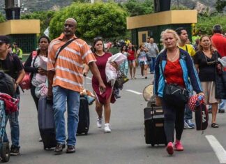 Panamá estudia trasladar migrantes venezolanos a Cúcuta