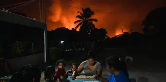 Cielos rojos, aguas verdes: la realidad que respiramos, el futuro que pescamos