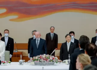 Lula alerta sobre riesgos para la democracia en cumbre con Japón