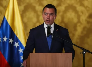 Ecuador rechaza recibir migrantes deportados tras decisión de Venezuela