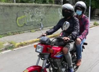 INTT impulsa campaña para reemplazar cascos inseguros
