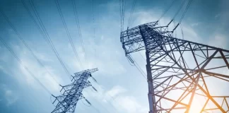Crisis eléctrica persiste con déficit de 3.500 megavatios