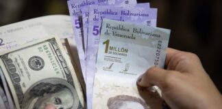 Bolívar se deprecia un 30% en 2025