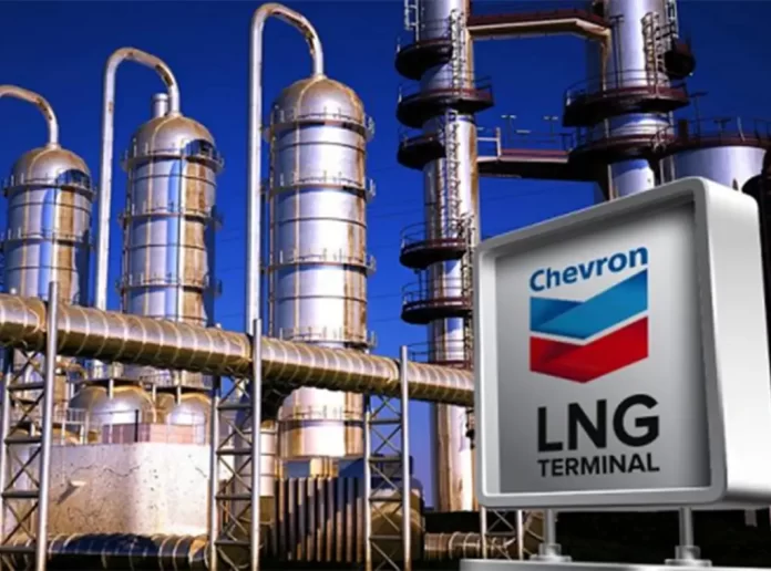 Salida de Chevron no afectará gravemente la producción petrolera de Venezuela