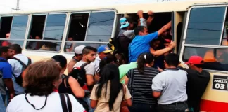 Transportistas exigen ajuste de tarifa urbana a 0,50