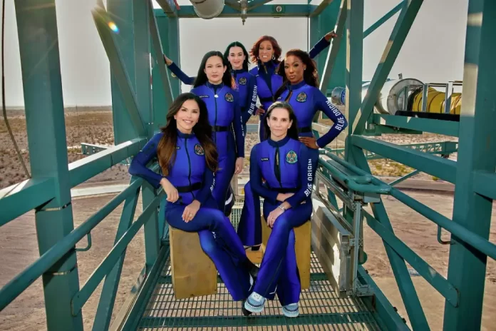 Blue Origin lanza su primer vuelo espacial con tripulación 100 % femenina