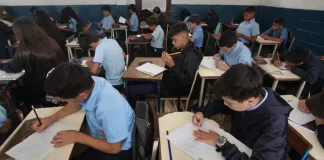 Rendimiento académico en Venezuela cayó en 2024, revela estudio UCAB