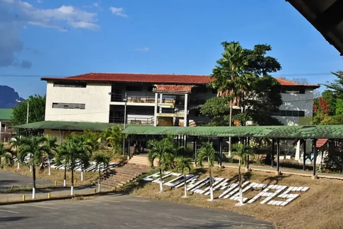 Profesores de la UNERG denuncian precarias condiciones laborales