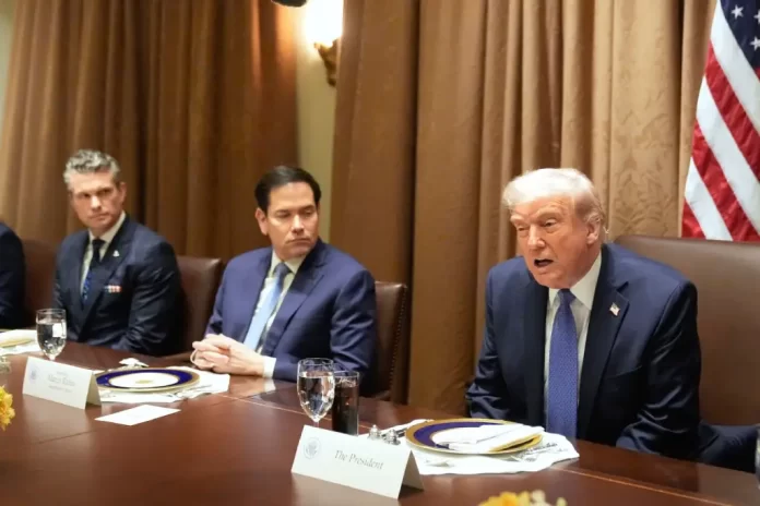 Trump sacude EE.UU. con medidas radicales en sus primeros 100 días de gobierno