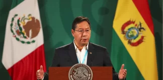 Luis Arce lanza su candidatura presidencial respaldado por el MAS