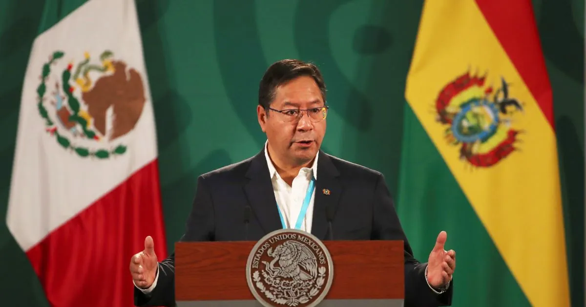 Luis Arce lanza su candidatura presidencial respaldado por el MAS