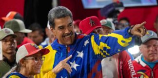 Maduro conmemora 12 años como primer presidente chavista