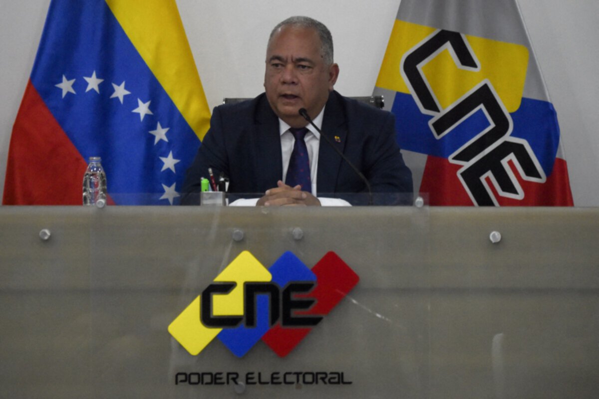 El CNE da la bienvenida a más de 1400 veedores internacionales