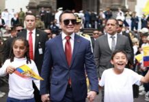 Daniel Noboa inicia su mandato presidencial en Ecuador