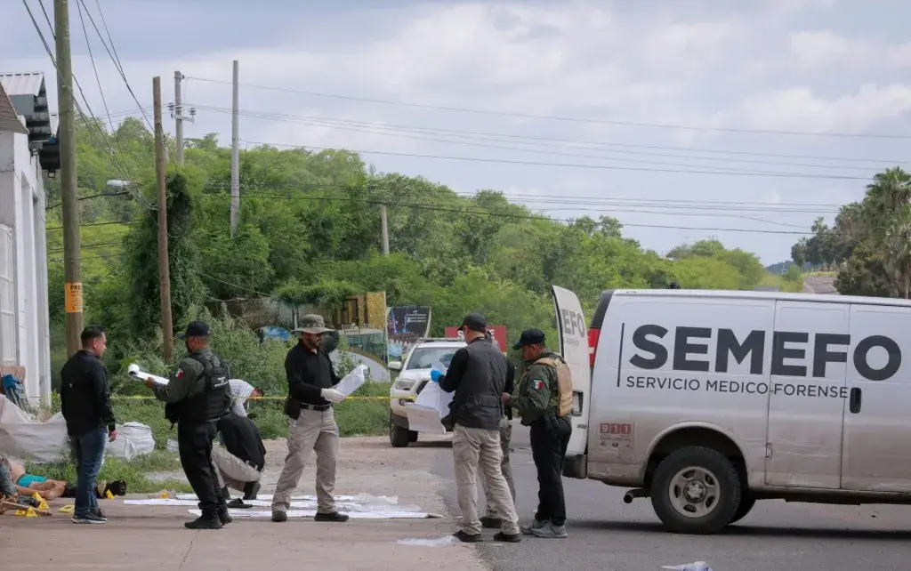 México registra otra noche violenta en Sinaloa con enfrentamientos y muertes
