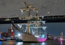 Falla técnica detiene buque en EE.UU. y repatrían a 180 cadetes