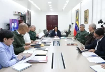 Gobierno retoma jornada completa en administración pública