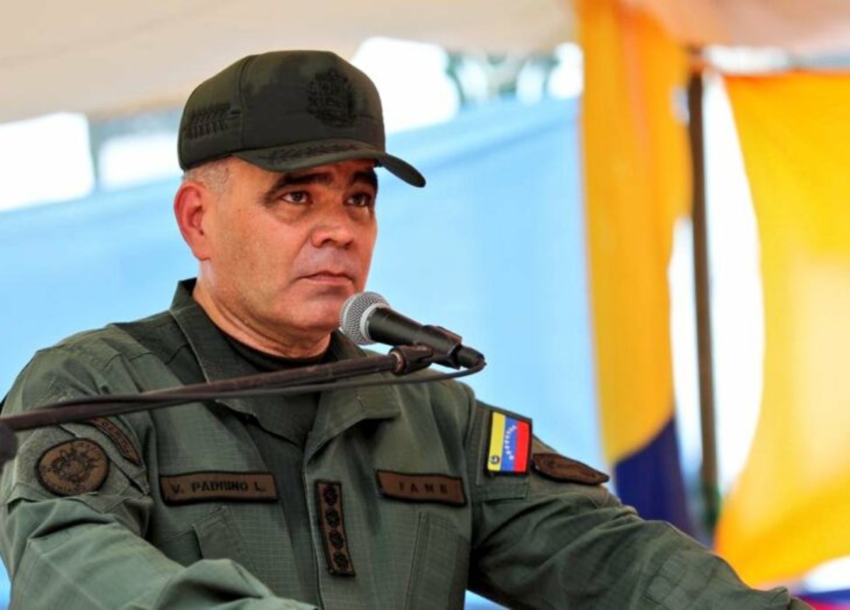 Padrino López: “No estamos amenazando, estamos votando”