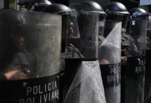 Protestas en Bolivia dejan 20 detenidos tras exigir candidatura de Evo