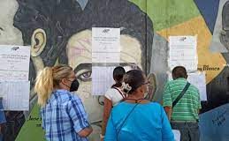 Centros electorales vacíos marcan jornada del 25 de mayo en Caracas