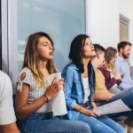 Italia pierde talento joven por falta de oportunidades laborales