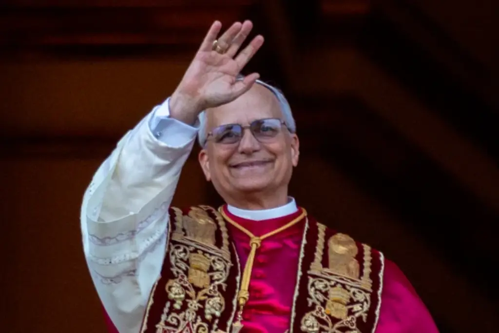 Papa León XIV inicia su pontificado con una misa histórica en San Pedro