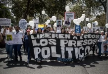 Foro Penal contabiliza 894 presos políticos en Venezuela