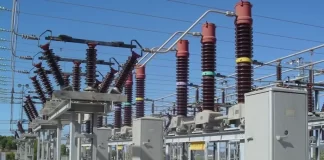 Hombre recibe descarga eléctrica al intentar robar en subestación