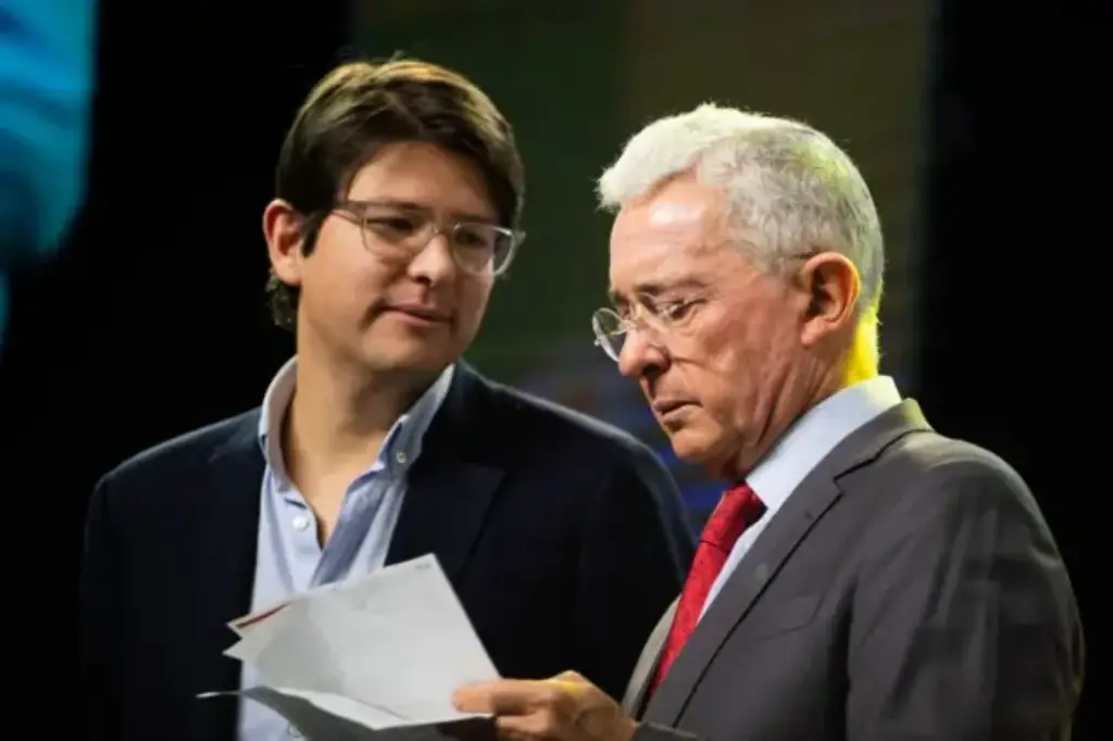 Expresidentes condenan atentado contra senador colombiano