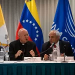 Trinidad y Venezuela abren diálogo tras denuncia de Maduro
