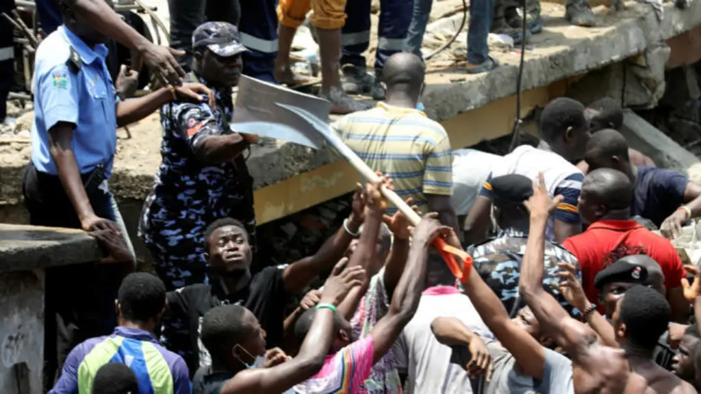 Derrumbe en Nigeria mata a once niños en cantera de arena
