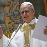 Papa León XIV pide defender la dignidad humana hasta el final