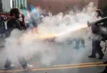 El gobernador de California acusó a Trump de inflamar las protestas en Los Ángeles