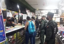 Gobierno despliega fiscales para vigilar dólar oficial en comercios